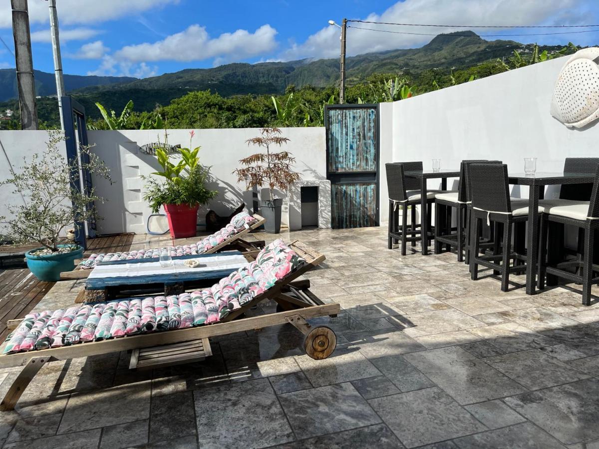 Villa Ananas La Reunion Et Piscine Chauffee Saint-Denis Extérieur photo